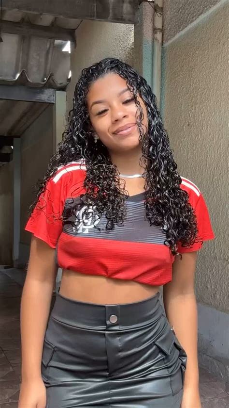 mini moça (@minimoca.ofc) • Instagram photos and videos.